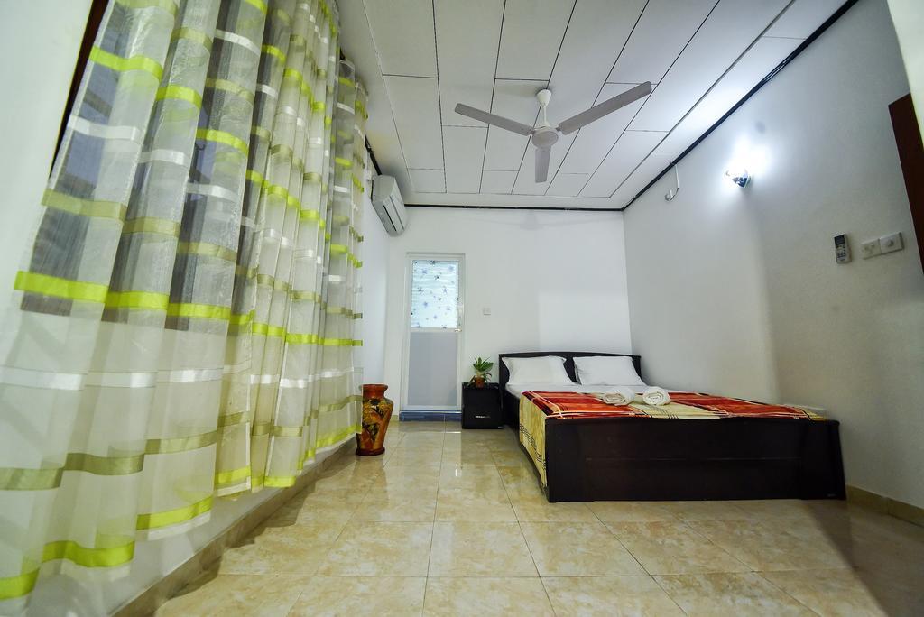 Asian Villa Negombo Exterior photo